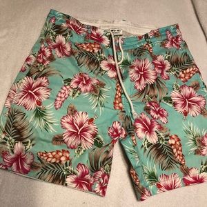 GUC Swimming bottoms, women’s size large, unlined